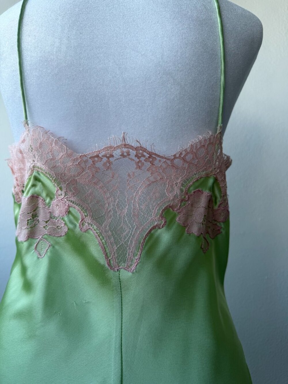 Alice and Olivia green and pink slip lace dress size 2 - Picture 2 of 3